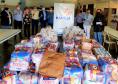 Rede de voluntários “Família Solidária” entrega 4 toneladas de alimentos para taxistas afetados pela pandemia