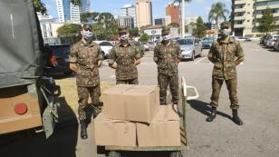 No combate ao coronavírus, Unidades Socioeducativas do Paraná recebem doação de álcool em gel do Exército Brasileiro