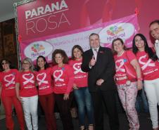 Paraná Rosa leva ações de saúde integral às mulheres