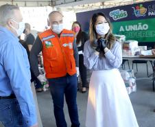 Campanha de arrecadação liderada pela 1º dama do Paraná Luciana Massa reúne doações para ajudar vítimas do coronavírus
