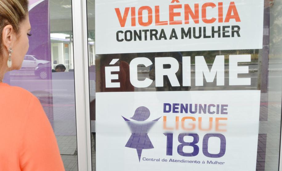 Centros de Atendimento à Mulher estão atendendo em todo Paraná