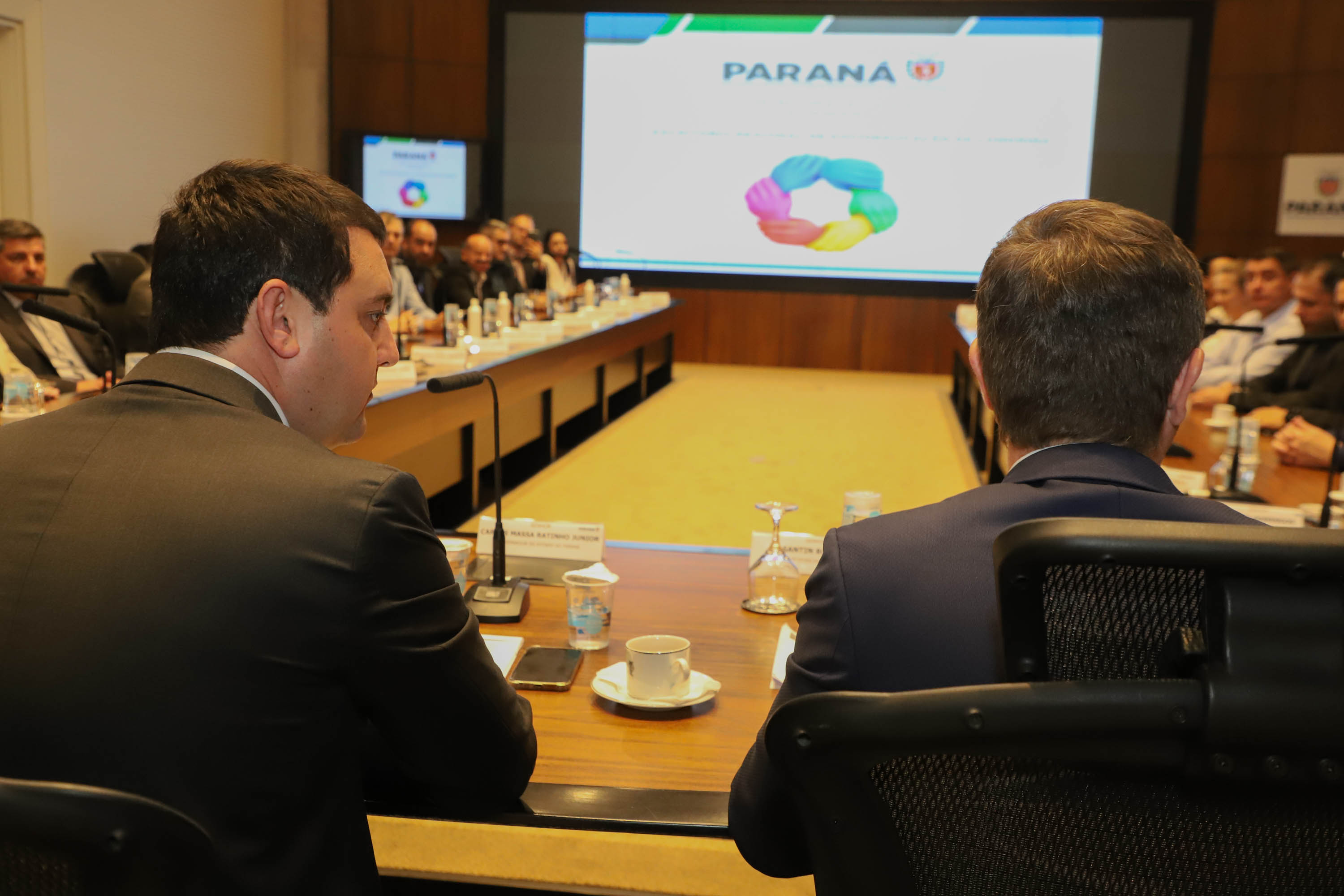 Estado discute medidas para regionalizar o sistema socioeducativo do Paraná