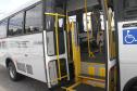 Secretaria da Justiça, Família e Trabalho repassa micro-ônibus adaptado e mais dois veículos para atender idosos de São José dos Pinhais