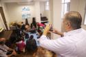 Ney Leprevost conhece projeto de Musicalização e Cognição do Hospital de Clínicas