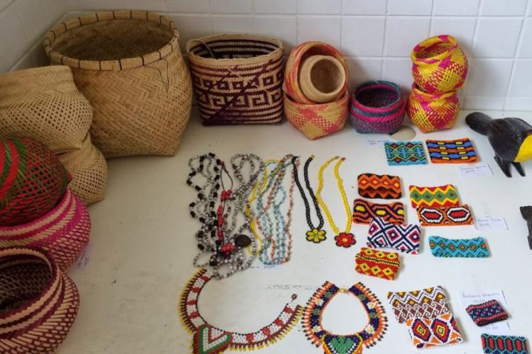 Ação do Estado ajuda 65 indígenas do Litoral a ingressar no Programa do Artesanato Brasileiro