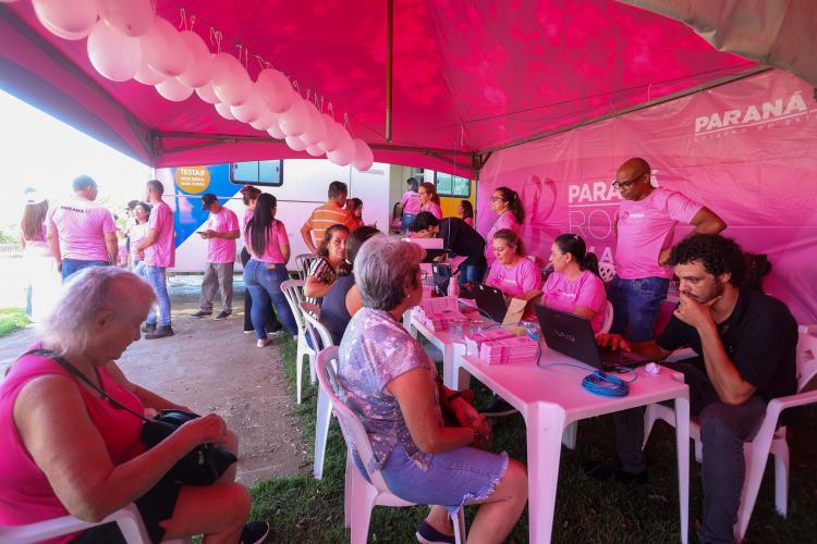 Paraná Rosa em Ação