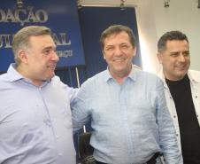 Ney Leprevost apresenta o aplicativo Paraná Serviços em Foz do Iguaçu