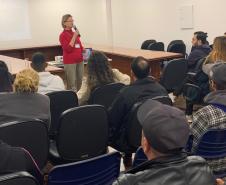 Palestras de empregabilidade são oferecidas na Agência do Trabalhador de Curitiba