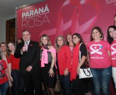 Paraná Rosa leva ações de saúde integral às mulheres