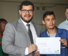 Com turma no Tatuquara Carretas do Conhecimento chegam a 1.100 mil formados na gestão de Ratinho Junior e Ney Leprevost 