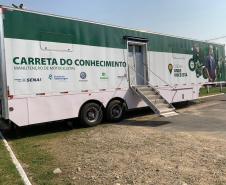 Projeto Carretas do Conhecimento forma 44 alunos da primeira turma no bairro Tatuquara