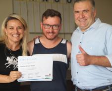 Com turma no Tatuquara Carretas do Conhecimento chegam a 1.100 mil formados na gestão de Ratinho Junior e Ney Leprevost 