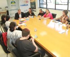 Reunião com mães de autistas