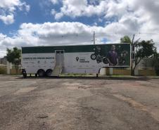 Carretas do Conhecimento chegam ao bairro da CIC, em Curitiba, e a mais sete municípios