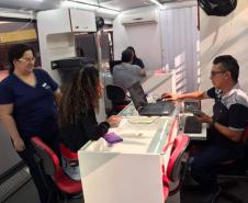 Ônibus da Agência do Trabalhador oferta vagas de emprego nas proximidades do Show Rural, em Cascavel 