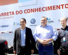 Ney Leprevost participa da aula inaugural da Carreta do Conhecimento, em Santa Felicidade