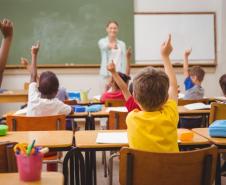 Procon-PR alerta consumidores sobre os cuidados com mensalidades escolares