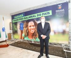 Novo salário mínimo regional entra em vigor no Paraná