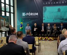 Santin Roveda participa do lançamento do E-Fórum pelo TJPR