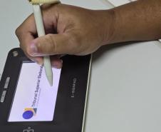 Cense Toledo promove força-tarefa e conduz 18 adolescentes ao TRE para confecção do título de eleitor