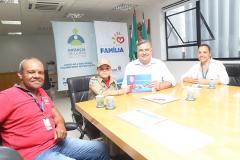 Ney Leprevost apoia programa Bombeiro Mirim