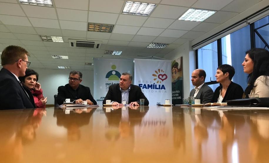 Sejuf e Poder Judiciário vão aumentar rede de acolhimento familiar