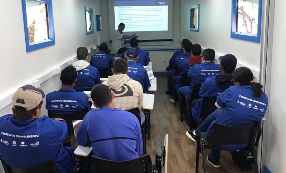 Cursos de qualificação das Carretas do Conhecimento formam mais 89 alunos em Tibagi e Campo Mourão