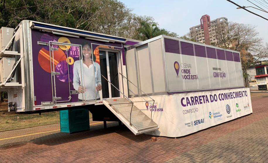 Ney Leprevost leva o programa Carretas do Conhecimento para Foz do Iguaçu