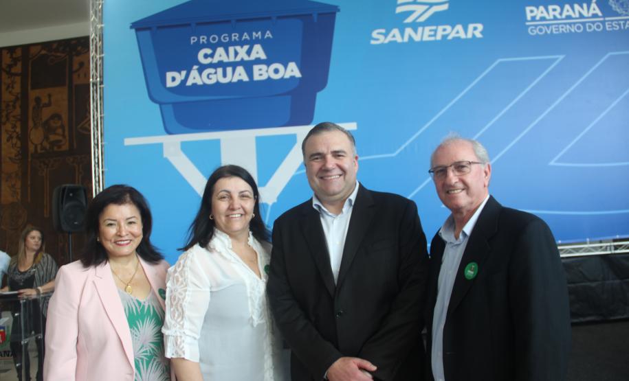 Ney Leprevost e prefeitos