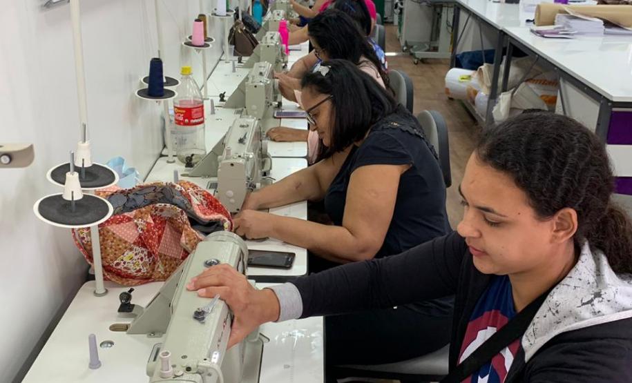 Ney Leprevost leva o programa Carretas do Conhecimento para Foz do Iguaçu