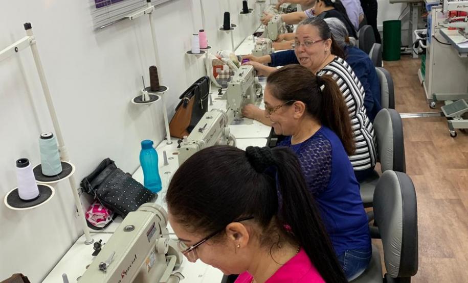 Ney Leprevost leva o programa Carretas do Conhecimento para Foz do Iguaçu