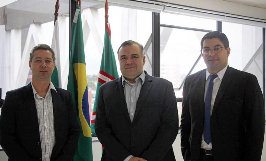 Reunião sobre políticas de emprego