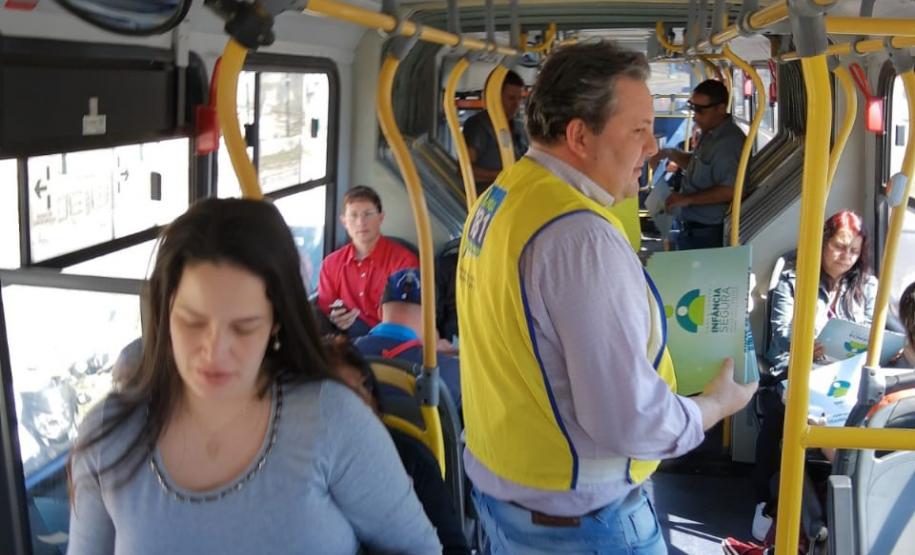 Força-Tarefa Infância Segura realiza ação de conscientização e prevenção em São José dos Pinhais