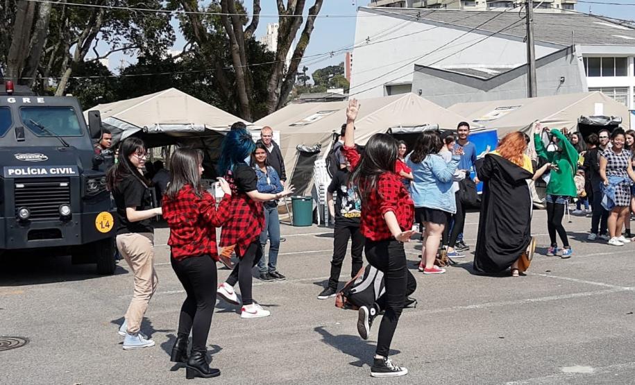 Geração Paraná proporcionou serviços e lazer aos jovens neste sábado