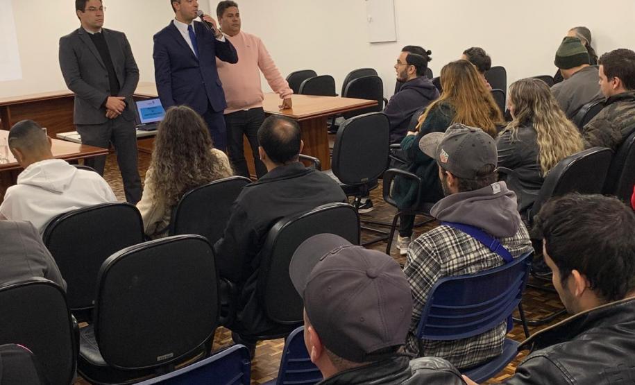 Palestras de empregabilidade são oferecidas na Agência do Trabalhador de Curitiba
