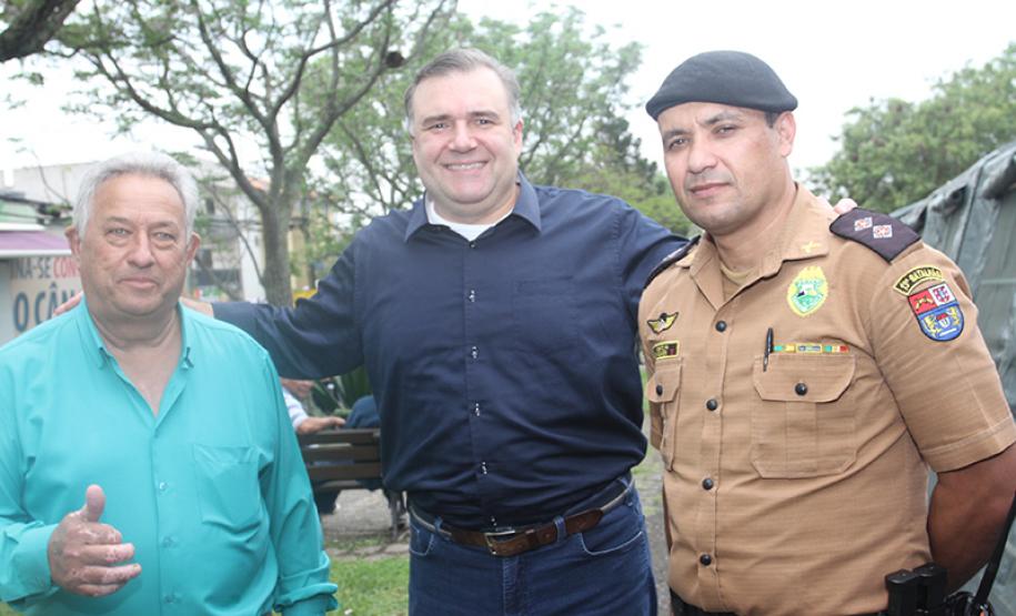 Governo nos Bairros faz mais de 1.000 atendimentos no Sítio Cercado, em Curitiba