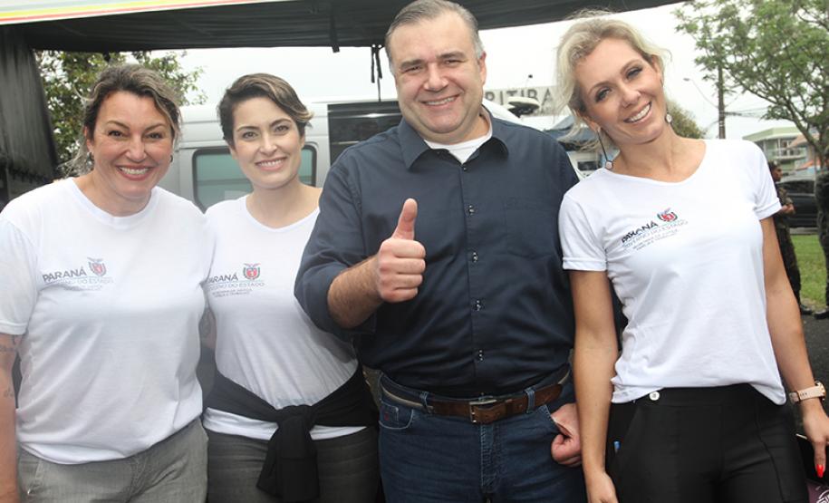 Governo nos Bairros faz mais de 1.000 atendimentos no Sítio Cercado, em Curitiba