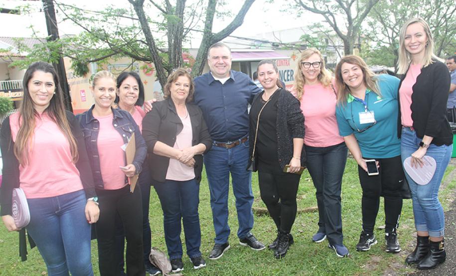 Governo nos Bairros faz mais de 1.000 atendimentos no Sítio Cercado, em Curitiba