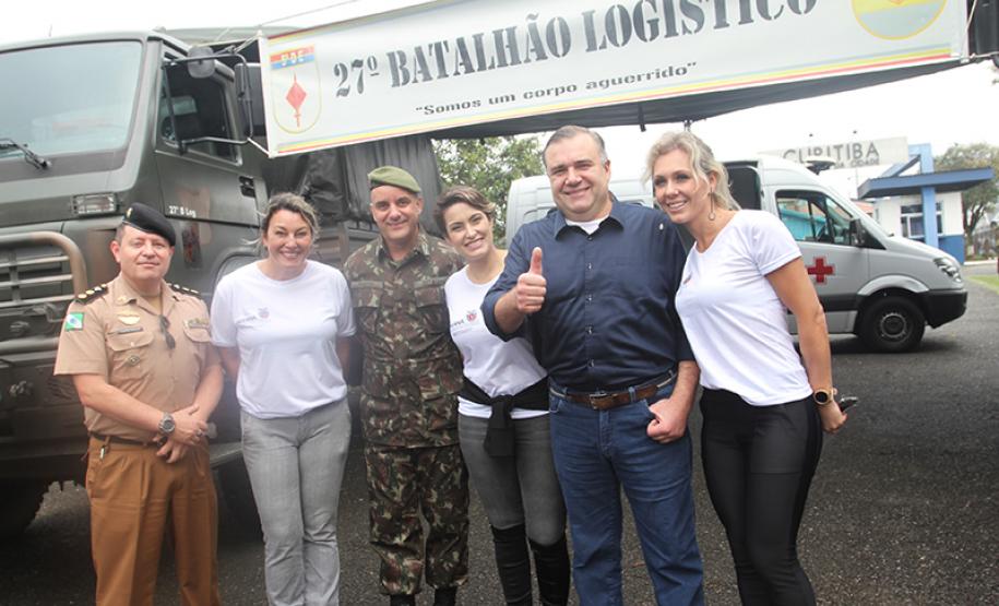 Governo nos Bairros faz mais de 1.000 atendimentos no Sítio Cercado, em Curitiba