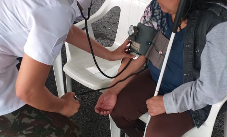 Governo nos Bairros faz mais de 1.000 atendimentos no Sítio Cercado, em Curitiba