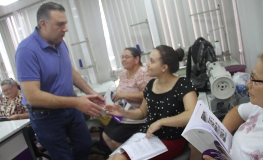 Ney Leprevost leva o programa Carretas do Conhecimento para Foz do Iguaçu