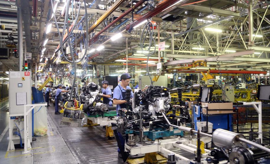 Paraná alcança 50 mil novos postos formais de trabalho no ano