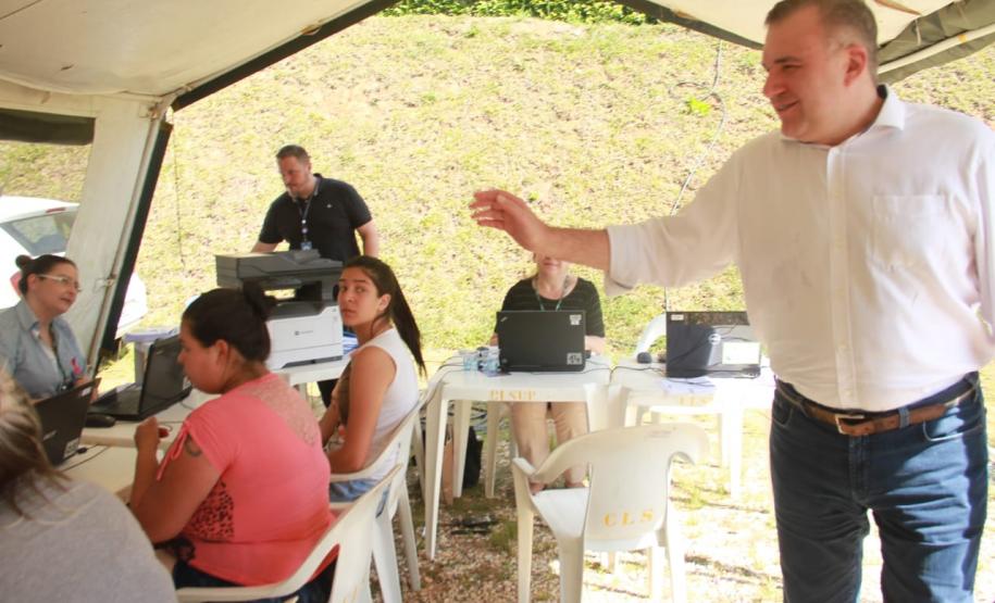 Governo nos Bairros atende moradores do Tatuquara