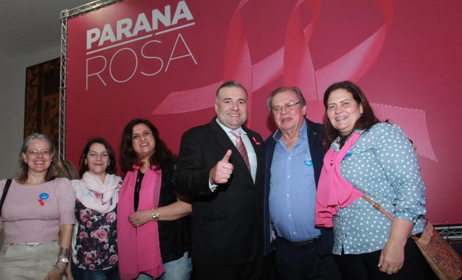 Paraná Rosa leva ações de saúde integral às mulheres