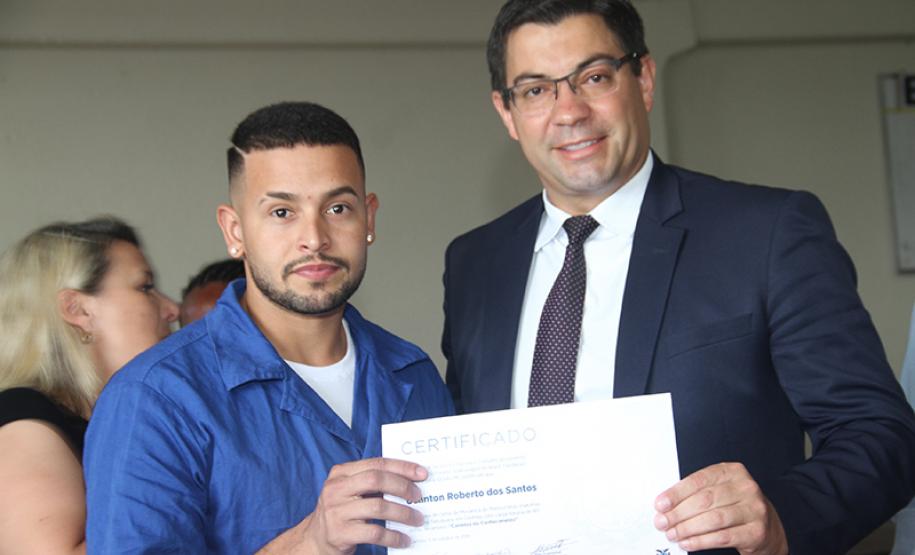 Com turma no Tatuquara Carretas do Conhecimento chegam a 1.100 mil formados na gestão de Ratinho Junior e Ney Leprevost