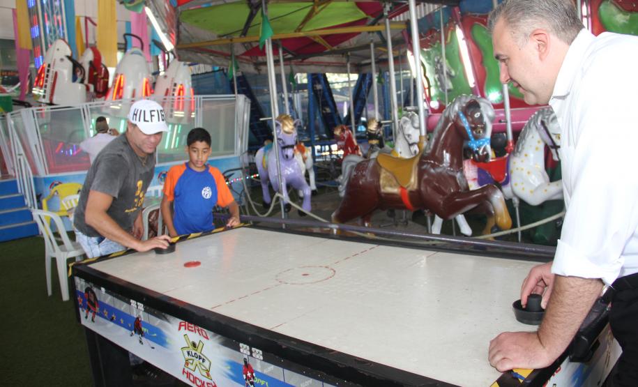 Festa educativa  para mais de 500 pequenos em Curitiba