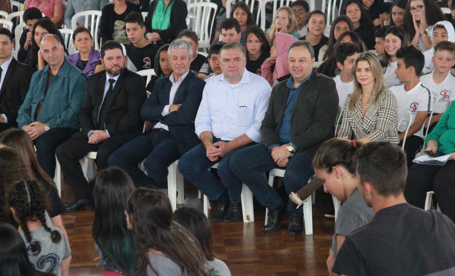 Ney Leprevost reforça os cuidados com crianças e adolescentes durante adesão de Campina Grande do Sul à Força-Tarefa Infância Segura
