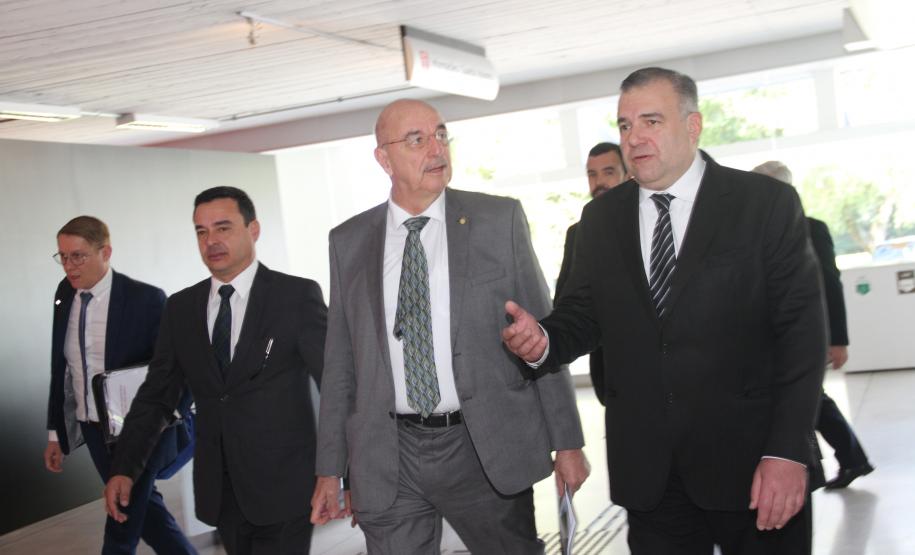 Ney Leprevost participa da reunião do BRICS, em Curitiba