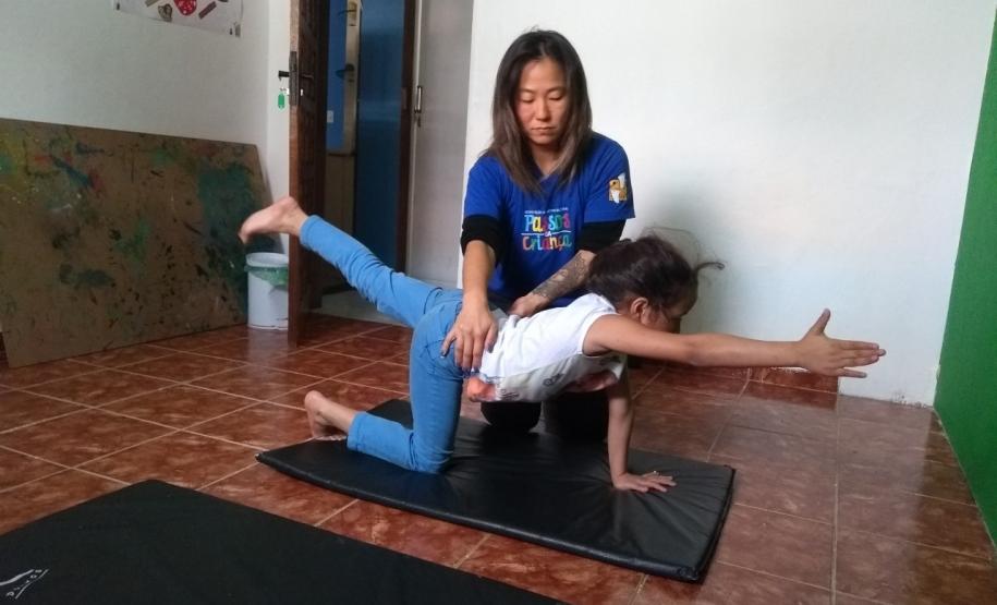 Repasse assinado pelo secretário da Justiça, Família e Trabalho do Governo do Paraná (Sejuf), Ney Leprevost, destina R$ 80.617,00 para a Passos da Criança, uma instituição da localidade que busca promover a colaboração, interação e desenvolvimento mútuo através de vínculos que integram a criança e o adolescente com a família e a comunidade.