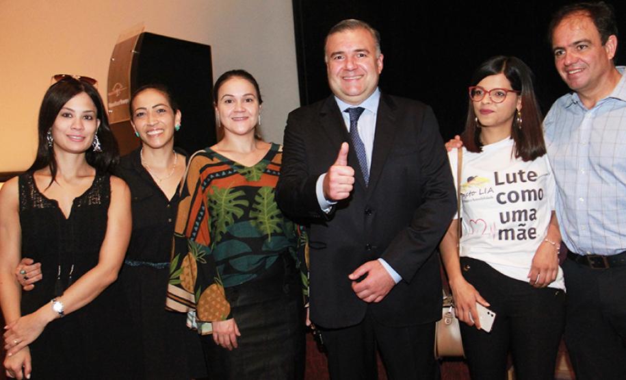 Ney Leprevost apresenta banco de projetos para a área social